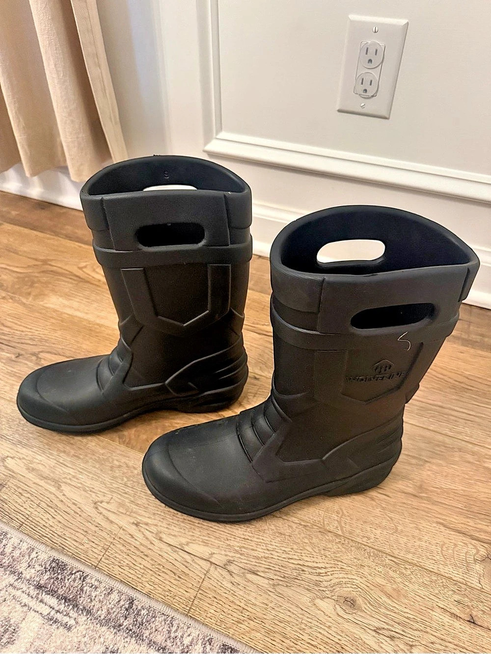 Kamik Rain Boots in Black
